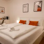 Come4stay - Spitalhof - Modern - Wlan - Kueche - Parkplatz - Smarttv Mit By Interhome 公寓 *